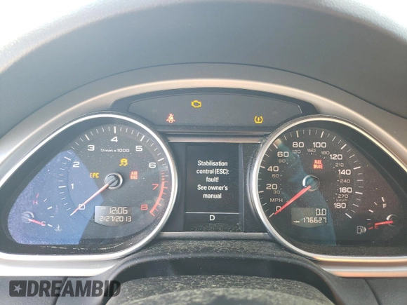 2015 Audi Q7 S line Prestige с VIN WA1DGAFE5FD003977, выставлен на аукционе Copart как лот 52365215 с пробегом 176 627 миль миль и Списание • Salvage title. История ставок и продаж доступна на DreamBid. Изображение 9.
