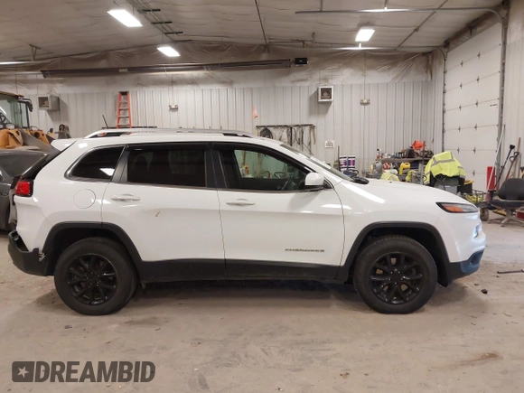 2017 Jeep Cherokee Latitude с VIN 1C4PJMCB2HW545464, выставлен на аукционе IAAI как лот 42043512 с пробегом 134 473 миль миль и . История ставок и продаж доступна на DreamBid. Изображение 13.