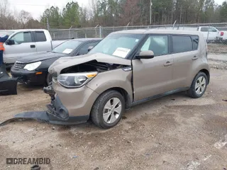 2016 Kia Soul with VIN KNDJN2A22G7256997, listed as a IAAI auction lot 41532421 with 152,281 mi miles. Bid and sale history available at carsss.com. Image 2.