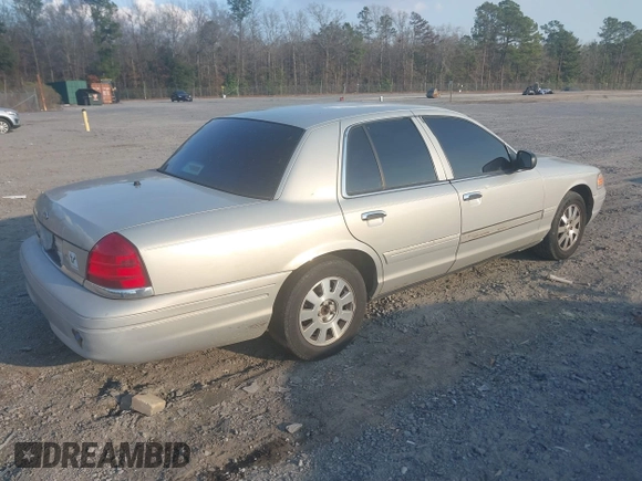 2007 Ford Crown Victoria LX с VIN 2FAFP74V07X151541, выставлен на аукционе IAAI как лот 41474660 с пробегом 249 127 миль миль и . История ставок и продаж доступна на DreamBid. Изображение 4.