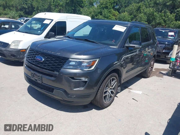 2018 Ford Explorer Sport z VIN 1FM5K8GT6JGB00350, wystawiony jako IAAI lot #42599100 z przebiegiem Nie podano mil oraz . Historia ofert i sprzedaży dostępna na DreamBid. Obrazek 17.
