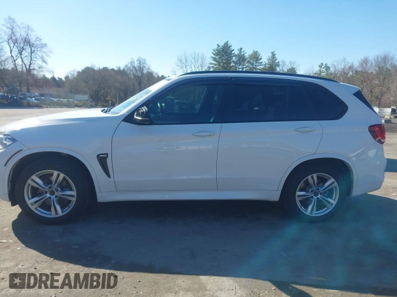 2015 BMW X5 xDrive35i z VIN 5UXKR0C52F0P15584, wystawiony jako IAAI lot #41965143 z przebiegiem 94 118 mil mil oraz . Historia ofert i sprzedaży dostępna na DreamBid. Obrazek 14.