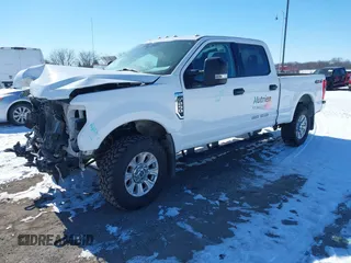 2021 Ford F-250 XL z VIN 1FT7W2B6XMEC73448, wystawiony jako IAAI lot #41631438 z przebiegiem 110 255 mil mil oraz . Historia ofert i sprzedaży dostępna na DreamBid. Obrazek 17.
