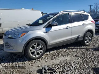 2014 Ford Escape Titanium with VIN 1FMCU9J96EUB60866, listed as a Copart auction lot 46697825 with 58,880 mi miles and Clean Title. Bid and sale history available at carsss.com. Image 1.