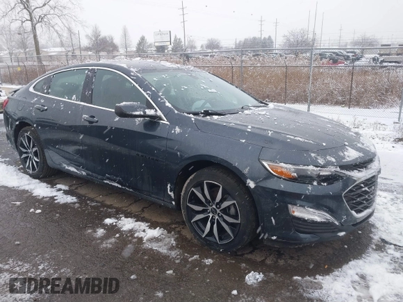 2020 Chevrolet Malibu RS with VIN 1G1ZG5ST5LF128803, listed as a IAAI auction lot 41148439 with 35,643 mi miles and . Bid and sale history available at DreamBid. Image 1.