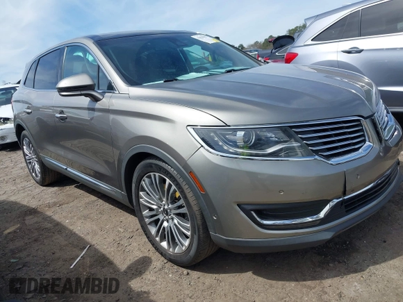 2016 Lincoln MKX Reserve z VIN 2LMTJ6LR7GBL60933, wystawiony jako IAAI lot #41825883 z przebiegiem 148 855 mil mil oraz . Historia ofert i sprzedaży dostępna na DreamBid. Obrazek 1.