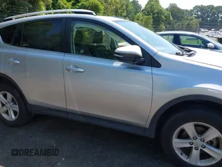 2013 Toyota RAV4 XLE с VIN JTMRFREV9DD022222, выставлен на аукционе IAAI как лот 42530180 с пробегом 218 930 миль миль и . История ставок и продаж доступна на DreamBid. Изображение 13.