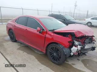 2021 Toyota Camry XSE z VIN 4T1K61AKXMU426592, wystawiony jako IAAI lot #41651425 z przebiegiem 56 485 mil mil oraz . Historia ofert i sprzedaży dostępna na DreamBid. Obrazek 1.