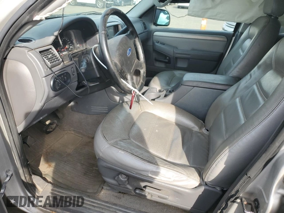 2004 Ford Explorer XLT с VIN 1FMDU73KX4ZA52308, выставлен на аукционе Copart как лот 78423384 с пробегом 221 033 миль миль и Списание • Salvage title. История ставок и продаж доступна на DreamBid. Изображение 7.