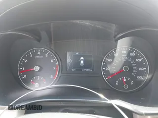 2018 Kia Optima LX with VIN 5XXGT4L35JG239062, listed as a IAAI auction lot 42457308 with 137,280 mi miles and . Bid and sale history available at DreamBid. Image 7.