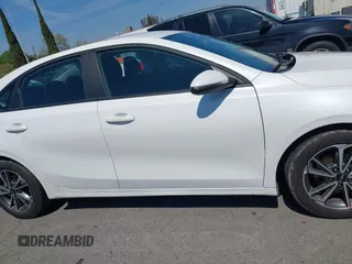 2022 Kia Forte LXS with VIN 3KPF24AD9NE481717, listed as a IAAI auction lot 41850501 with 126,473 mi miles. Bid and sale history available at carsss.com. Image 13.