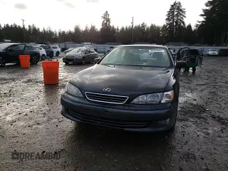 2001 Lexus ES 300 with VIN JT8BF28G015105905, listed as a Copart auction lot 46183805 with 202,449 mi miles and Salvage Title. Bid and sale history available at DreamBid. Image 10.