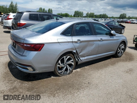 2025 Volkswagen Jetta SEL с VIN 3VWGX7BU8SM069177, выставлен на аукционе Copart как лот 62749625 с пробегом 5 587 миль миль и Списание • Salvage title. История ставок и продаж доступна на DreamBid. Изображение 3.