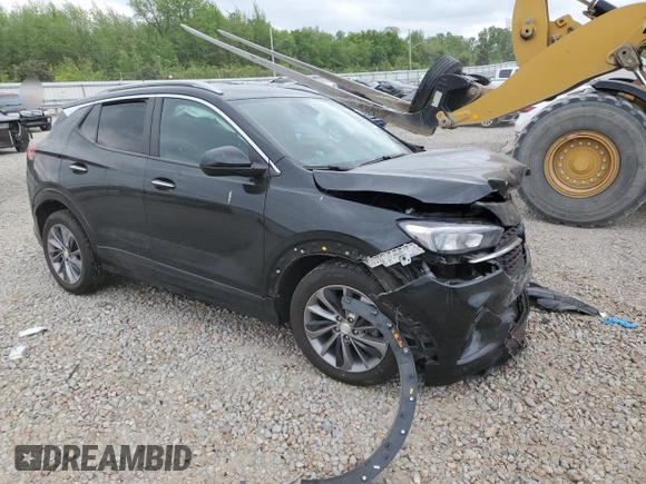 2020 Buick Encore GX Select z VIN KL4MMDSL6LB096756, wystawiony jako Copart lot #53494315 z przebiegiem 109 932 mil mil oraz Szkoda całkowita • Salvage title. Historia ofert i sprzedaży dostępna na DreamBid. Obrazek 4.