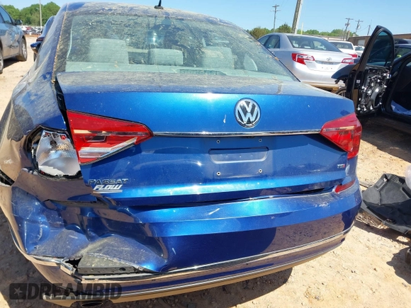 2016 Volkswagen Passat S with VIN 1VWAT7A36GC048458, listed as a IAAI auction lot 42001799 with 50,962 mi miles and . Bid and sale history available at DreamBid. Image 16.