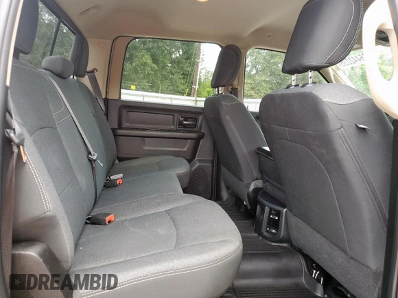 2020 Ram 2500 Tradesman z VIN 3C6UR5CL9LG252802, wystawiony jako Copart lot #65442235 z przebiegiem 316 911 mil mil oraz Czysty tytuł • Clean title. Historia ofert i sprzedaży dostępna na DreamBid. Obrazek 10.
