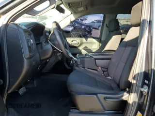 2020 Chevrolet Silverado 1500 Custom with VIN 1GCRWBEK1LZ311786, listed as a Copart auction lot 77437184 with 84,746 mi miles and Salvage Title. Bid and sale history available at carsss.com. Image 7.