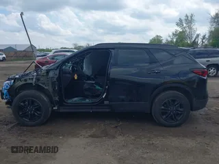 2022 Chevrolet Blazer LT with VIN 3GNKBHR47NS136060, listed as a IAAI auction lot 42181642 with Not provided miles and . Bid and sale history available at DreamBid. Image 14.