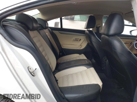 2009 Volkswagen CC Sport with VIN WVWML73C79E566020, listed as a IAAI auction lot 42140306 with 133,411 mi miles. Bid and sale history available at carsss.com. Image 8.