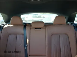 2019 Audi e-tron Premium Plus с VIN WA1LABGE5KB013142, выставлен на аукционе Copart как лот 52452085 с пробегом 91 042 миль миль и Списание • Salvage title. История ставок и продаж доступна на DreamBid. Изображение 10.