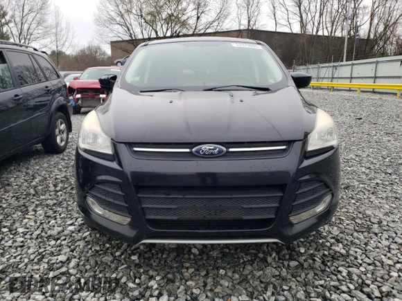 2014 Ford Escape SE with VIN 1FMCU9G94EUA88136, listed as a Copart auction lot 53379805 with 144,286 mi miles and Clean Title. Bid and sale history available at carsss.com. Image 5.