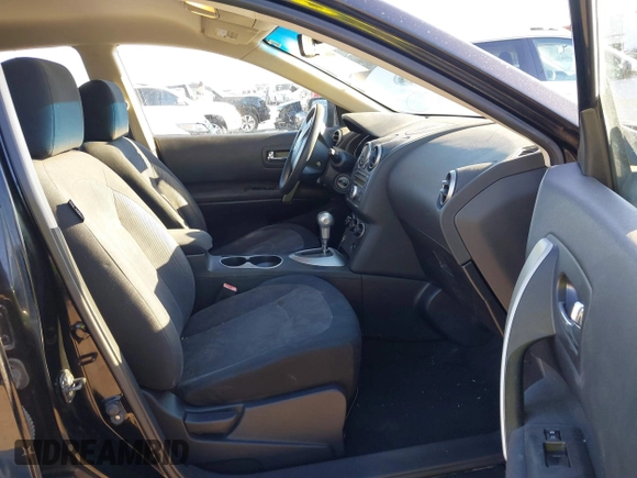 2011 Nissan Rogue SV z VIN JN8AS5MT8BW563091, wystawiony jako IAAI lot #40864086 z przebiegiem 93 669 mil mil oraz . Historia ofert i sprzedaży dostępna na DreamBid. Obrazek 5.