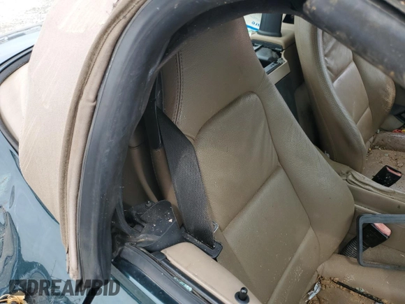 2001 BMW Z3 2.5 with VIN WBACN33461LM04027, listed as a Copart auction lot 55853495 with 135,040 mi miles and Salvage title. Bid and sale history available at DreamBid. Image 6.