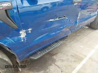 2022 Ford F-150 XL с VIN 1FTEW1EP2NKD17385, выставлен на аукционе IAAI как лот 42378513 с пробегом 51 543 миль миль и . История ставок и продаж доступна на DreamBid. Изображение 17.