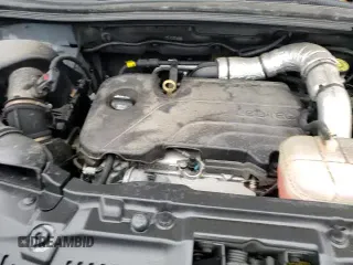 2019 Buick Encore Essence z VIN KL4CJGSM7KB767915, wystawiony jako Copart lot #83008984 z przebiegiem 86 737 mil mil oraz Szkoda całkowita • Salvage title. Historia ofert i sprzedaży dostępna na DreamBid. Obrazek 15.