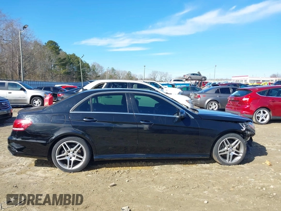 2015 Mercedes-Benz E-Class E 350 Luxury with VIN WDDHF8JB7FB115231, listed as a IAAI auction lot 41363482 with 132,000 mi miles. Bid and sale history available at carsss.com. Image 13.