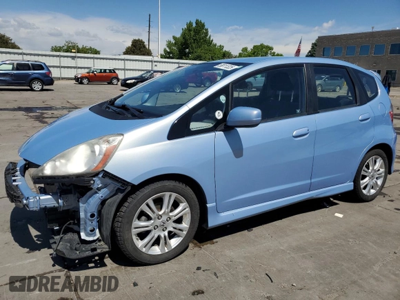 2010 Honda Fit Sport с VIN JHMGE8H6XAS006965, выставлен на аукционе Copart как лот 58011325 с пробегом 113 064 миль миль и Списание • Salvage title. История ставок и продаж доступна на DreamBid. Изображение 1.