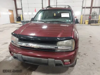 2005 Chevrolet TrailBlazer LS with VIN 1GNET16SX56147062, listed as a IAAI auction lot 41872738 with 206,064 mi miles. Bid and sale history available at carsss.com. Image 6.