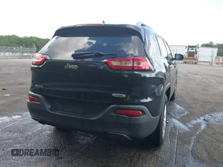 2015 Jeep Cherokee Latitude z VIN 1C4PJMCB4FW648897, wystawiony jako IAAI lot #42182493 z przebiegiem 129 457 mil mil oraz . Historia ofert i sprzedaży dostępna na DreamBid. Obrazek 16.