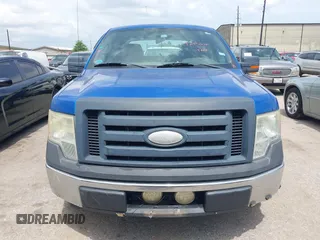 2009 Ford F-150 XL z VIN 1FTRW12W69FA63143, wystawiony jako IAAI lot #42456101 z przebiegiem 121 825 mil mil oraz . Historia ofert i sprzedaży dostępna na DreamBid. Obrazek 12.