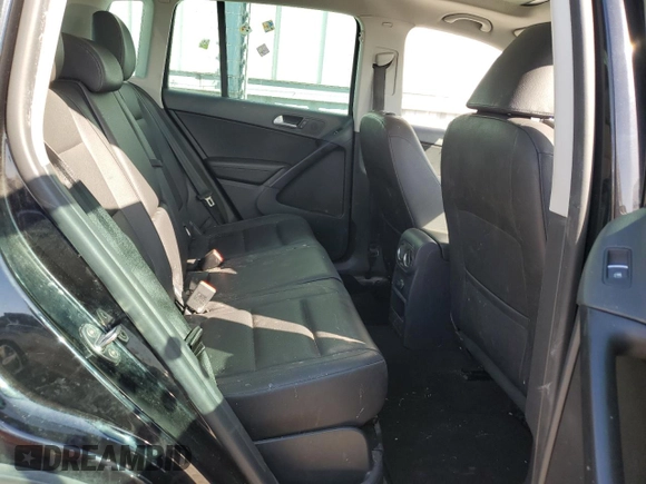 2017 Volkswagen Tiguan Wolfsburg Edition with VIN WVGRV7AX5HW505484, listed as a Copart auction lot 61662705 with 88,012 mi miles and Salvage title. Bid and sale history available at DreamBid. Image 11.