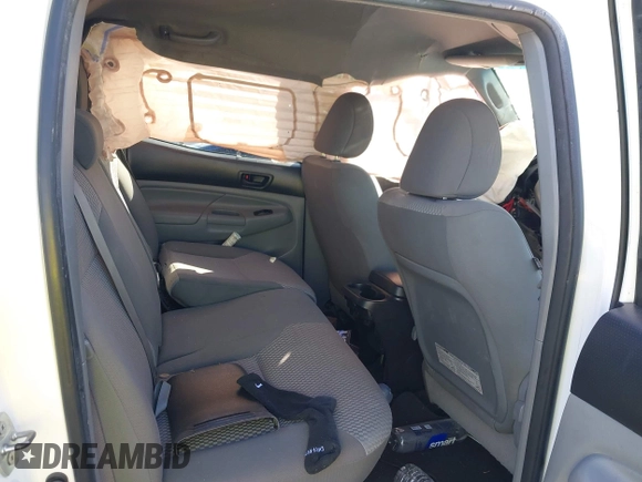 2012 Toyota Tacoma PreRunner z VIN 3TMJU4GN2CM128050, wystawiony jako IAAI lot #42200352 z przebiegiem Nie podano mil oraz . Historia ofert i sprzedaży dostępna na DreamBid. Obrazek 8.