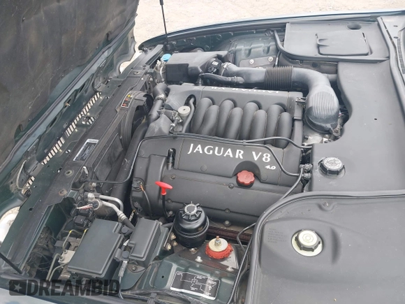 1999 Jaguar XJ with VIN SAJKD6048XC869099, listed as a IAAI auction lot 42761055 with 124,326 mi miles and . Bid and sale history available at DreamBid. Image 10.