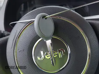 2016 Jeep Patriot Sport with VIN 1C4NJPBB7GD678001, listed as a IAAI auction lot 42079425 with 181,261 mi miles and . Bid and sale history available at carsss.com. Image 11.