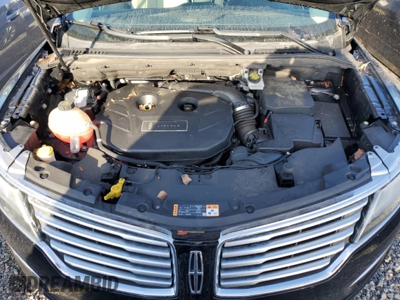 2018 Lincoln MKC Select with VIN 5LMCJ2C95JUL30445, listed as a Copart auction lot 73980604 with Not Provided miles and Non Repairable. Bid and sale history available at DreamBid. Image 12.