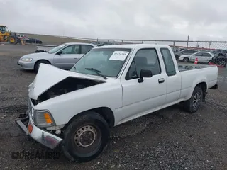 1993 Toyota Pickup DLX с VIN JT4RN93P9P5086184, выставлен на аукционе IAAI как лот 41434389 с пробегом 207 014 миль миль и . История ставок и продаж доступна на DreamBid. Изображение 2.