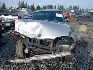 2004 BMW X3 2.5i with VIN WBXPA73454WB29718, listed as a IAAI auction lot 41203179 with 1 mi miles. Bid and sale history available at carsss.com. Image 13.