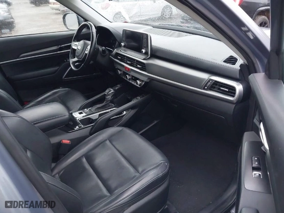 2021 Kia Telluride S with VIN 5XYP6DHC7MG160587, listed as a IAAI auction lot 41095240 with 55,954 mi miles. Bid and sale history available at carsss.com. Image 5.