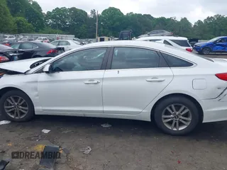 2015 Hyundai Sonata SE z VIN 5NPE24AF2FH008428, wystawiony jako IAAI lot #42106229 z przebiegiem 160 768 mil mil oraz . Historia ofert i sprzedaży dostępna na DreamBid. Obrazek 14.