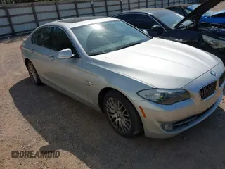 2011 BMW 5 Series 535i xDrive with VIN WBAFU7C58BC777569, listed as a IAAI auction lot 42072702 with 195,675 mi miles. Bid and sale history available at carsss.com. Image 1.