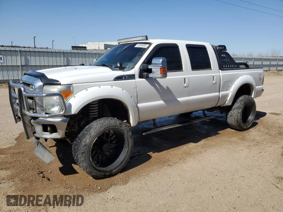 2013 Ford F-250 XL with VIN 1FT7W2B61DEB63274, listed as a Copart auction lot 54509595 with 121,843 mi miles and Salvage title. Bid and sale history available at DreamBid. Image 1.