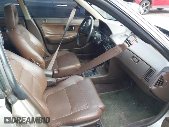 1991 Acura Integra z VIN JH4DB1663MS006848, wystawiony jako IAAI lot #42020171 z przebiegiem 153 978 mil mil oraz . Historia ofert i sprzedaży dostępna na DreamBid. Obrazek 5.