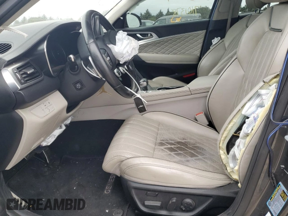 2019 Genesis G70 Design with VIN KMTG34LE2KU021868, listed as a Copart auction lot 73151094 with 68,466 mi miles and Salvage Title. Bid and sale history available at DreamBid. Image 7.