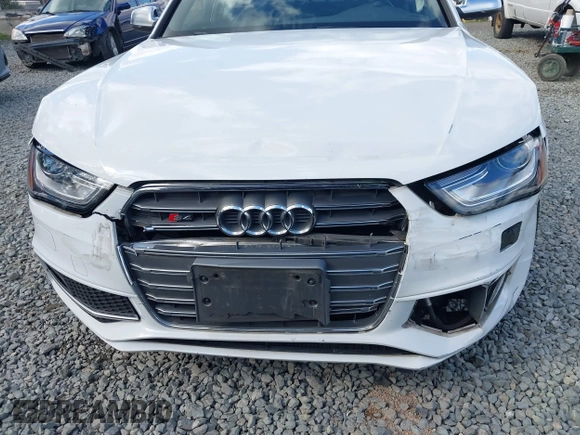 2015 Audi S4 Premium Plus with VIN WAUBGAFL3FA011392, listed as a IAAI auction lot 42082229 with 103,007 mi miles. Bid and sale history available at carsss.com. Image 6.