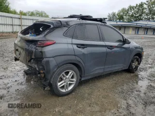 2021 Hyundai Kona SE z VIN KM8K12AA8MU742150, wystawiony jako Copart lot #56840555 z przebiegiem 67 371 mil mil oraz Szkoda całkowita • Salvage title. Historia ofert i sprzedaży dostępna na DreamBid. Obrazek 3.
