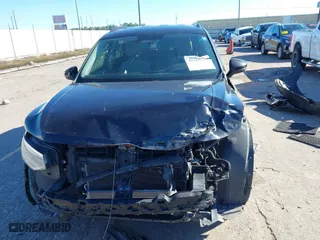 2022 Volkswagen Tiguan S with VIN 3VV1B7AX7NM107779, listed as a IAAI auction lot 41210258 with 57,154 mi miles. Bid and sale history available at carsss.com. Image 6.